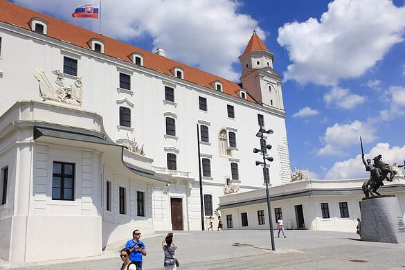 Slovakia skal ha over hundre slott. Ti av dem står på denne listen.